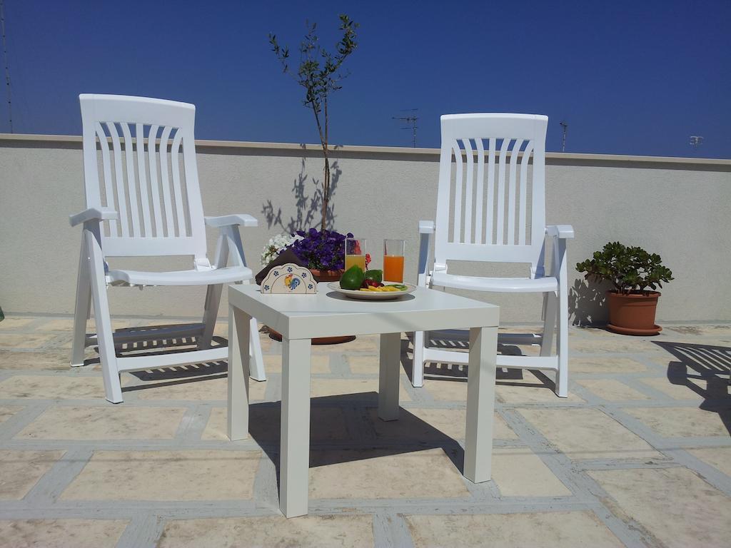 Dimora Delle Rondini Bed and Breakfast Polignano a Mare Exteriör bild